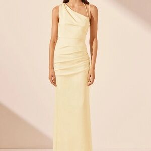 Elegant Cream One-Shoulder Dress